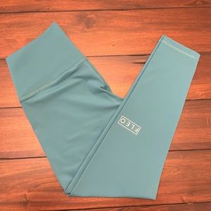 Fleo Bayou Silky Silk 25” Leggings Size XL
